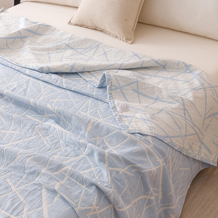 91家纺网 家纺一手货源 找家纺  2026新款全棉纯棉水洗柔绉三层纱布毛巾被 流星-蓝