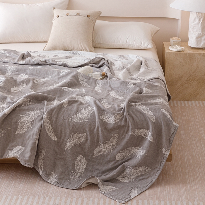 91家纺网 家纺一手货源 找家纺  2026新款全棉纯棉水洗柔绉三层纱布毛巾被 夏梦-灰