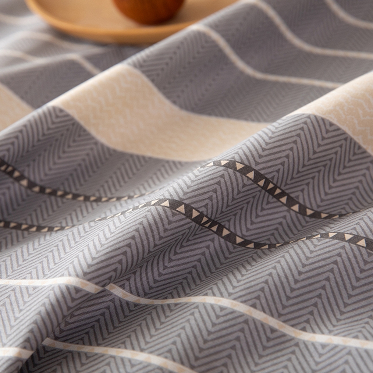 91家纺网 家纺一手货源 找家纺 八十八家纺 2026新款无印风全棉纯棉斜纹条格单床单床单单件单品床单 木几