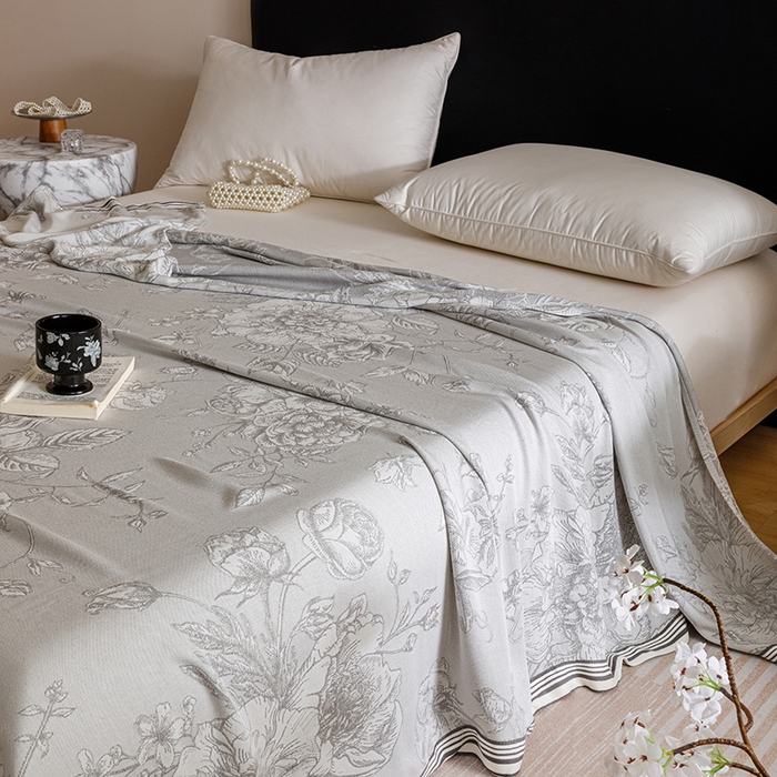 91家纺网 家纺一手货源 找家纺 朴尔家纺-毛巾被 2026新款柔滑竹纤维双层纱布冷感毯毛巾被 漫花-灰