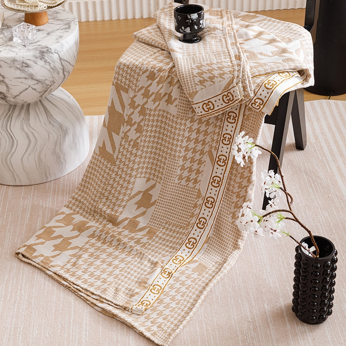 91家纺网 家纺一手货源 找家纺 朴尔家纺-毛巾被 2026新款柔滑竹纤维双层纱布冷感毯毛巾被 千鸟风情-驼