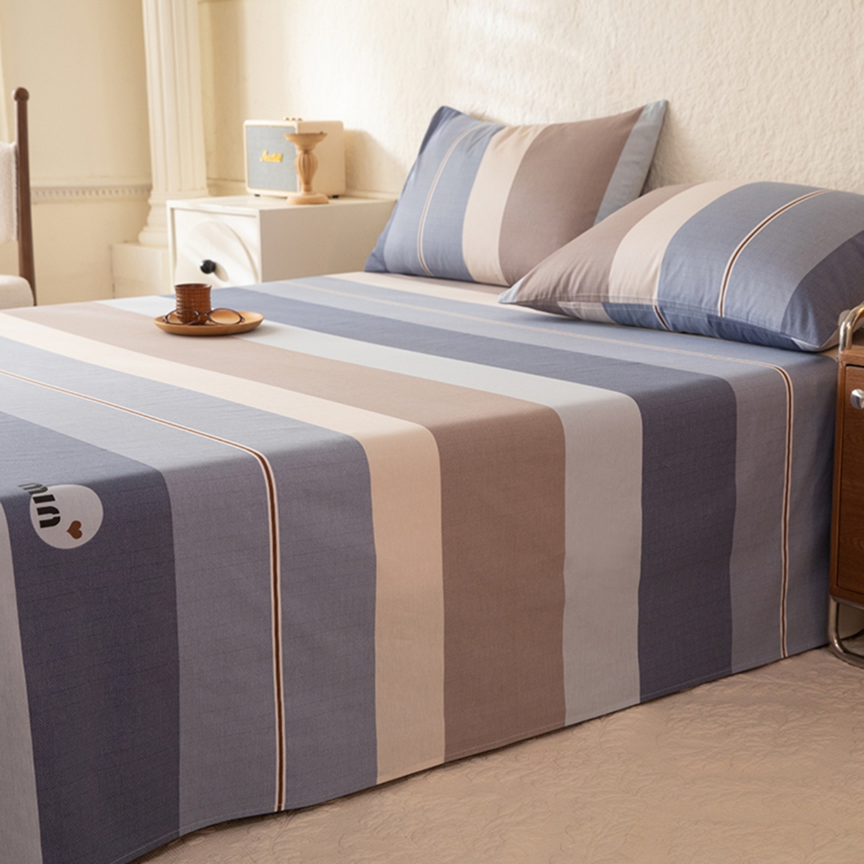 91家纺网 家纺一手货源 找家纺 八十八家纺 2026新款无印风全棉纯棉斜纹条格单床单床单单件单品床单 木央