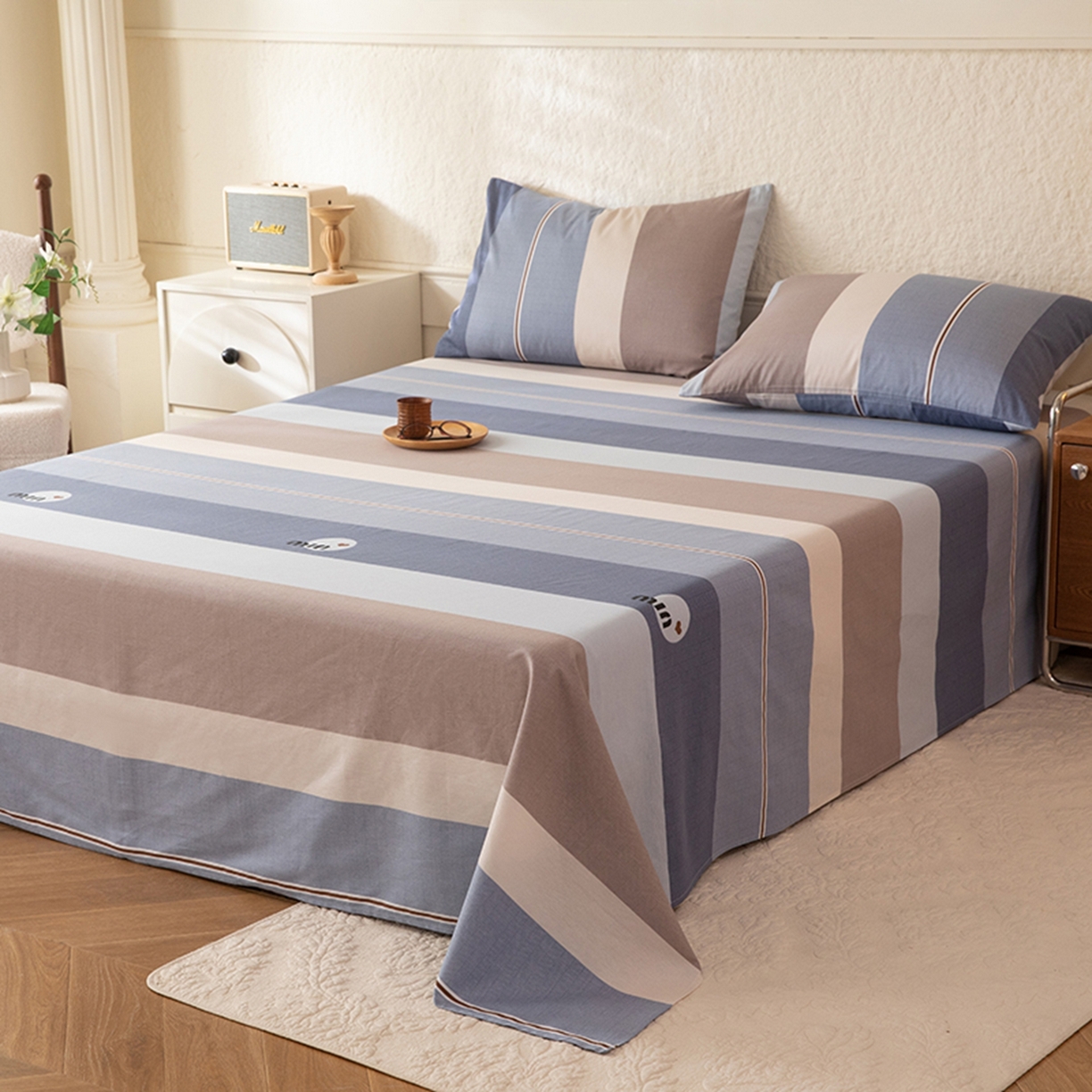 91家纺网 家纺一手货源 找家纺 八十八家纺 2026新款无印风全棉纯棉斜纹条格单床单床单单件单品床单 木央