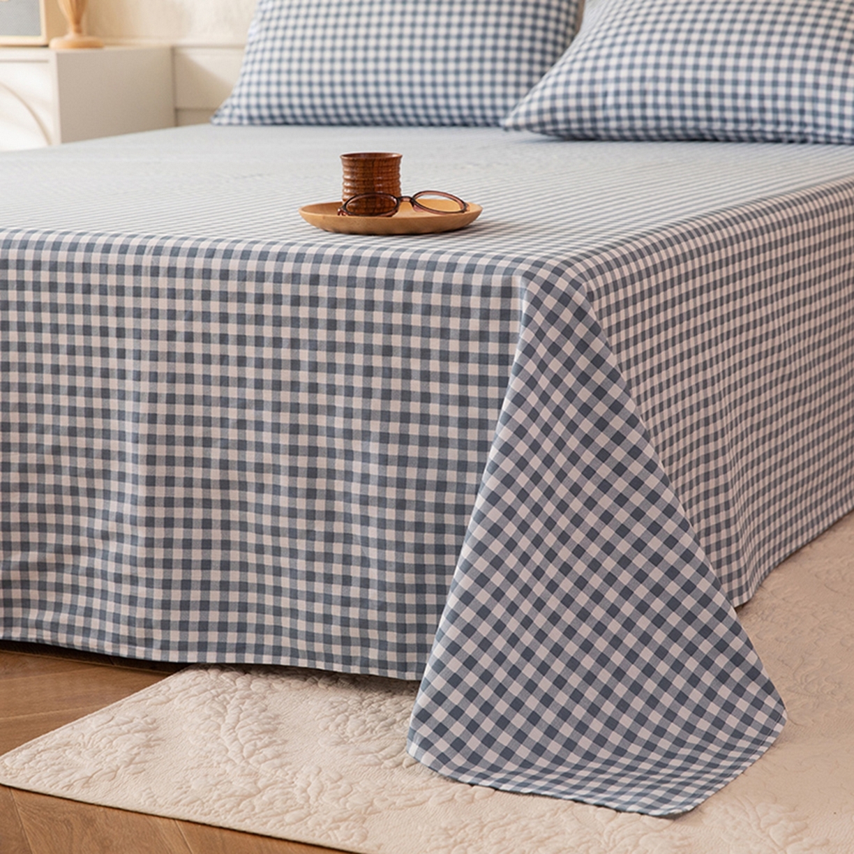 91家纺网 家纺一手货源 找家纺 八十八家纺 2026新款无印风全棉纯棉斜纹条格单床单床单单件单品床单 青田