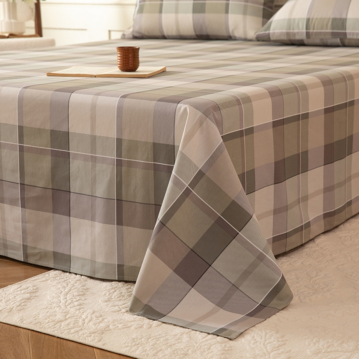 91家纺网 家纺一手货源 找家纺 八十八家纺 2026新款无印风全棉纯棉斜纹条格单床单床单单件单品床单 山茶