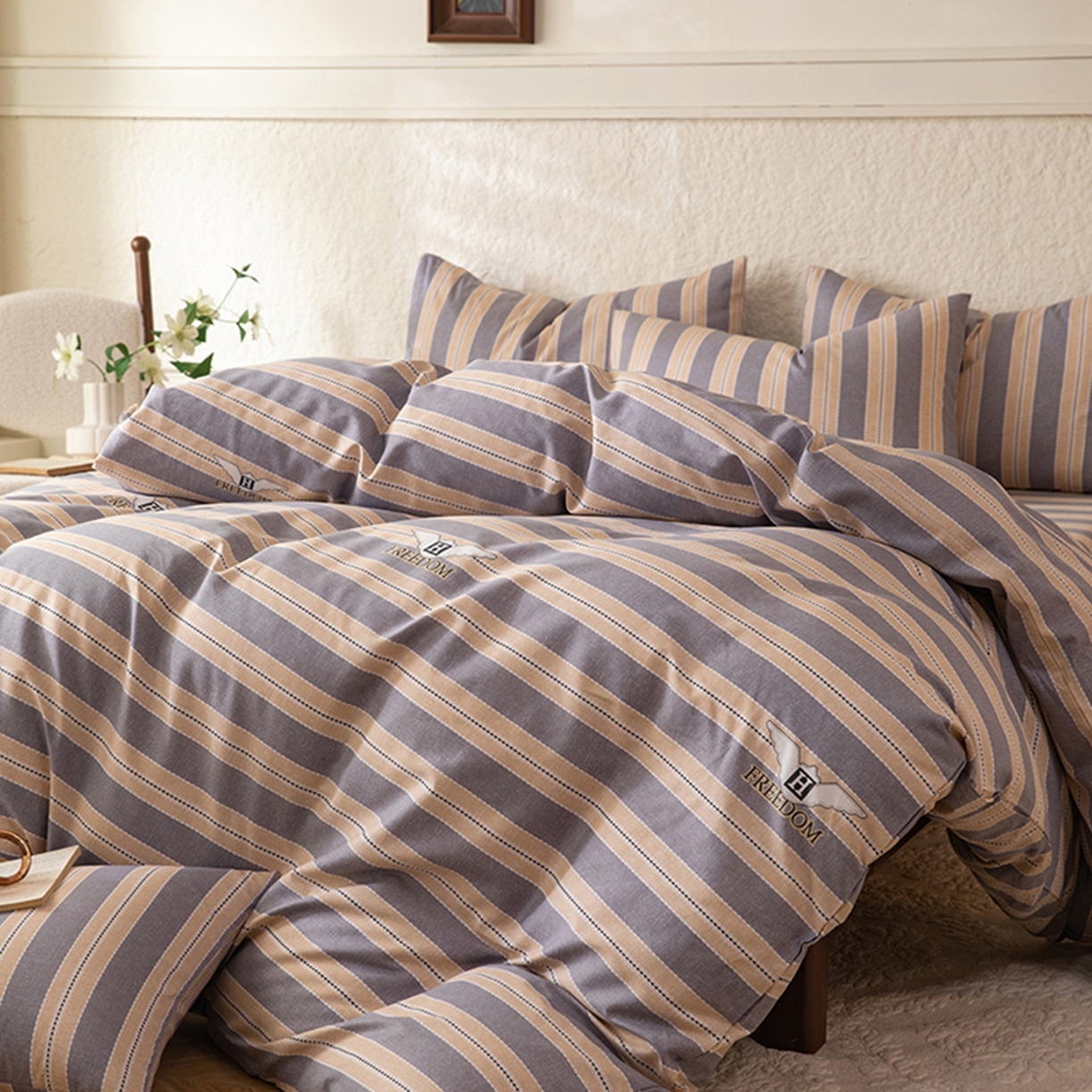 91家纺网 家纺一手货源 找家纺 八十八家纺 2026新款无印风全棉纯棉斜纹条格单被套被套单件单品被套 木冬