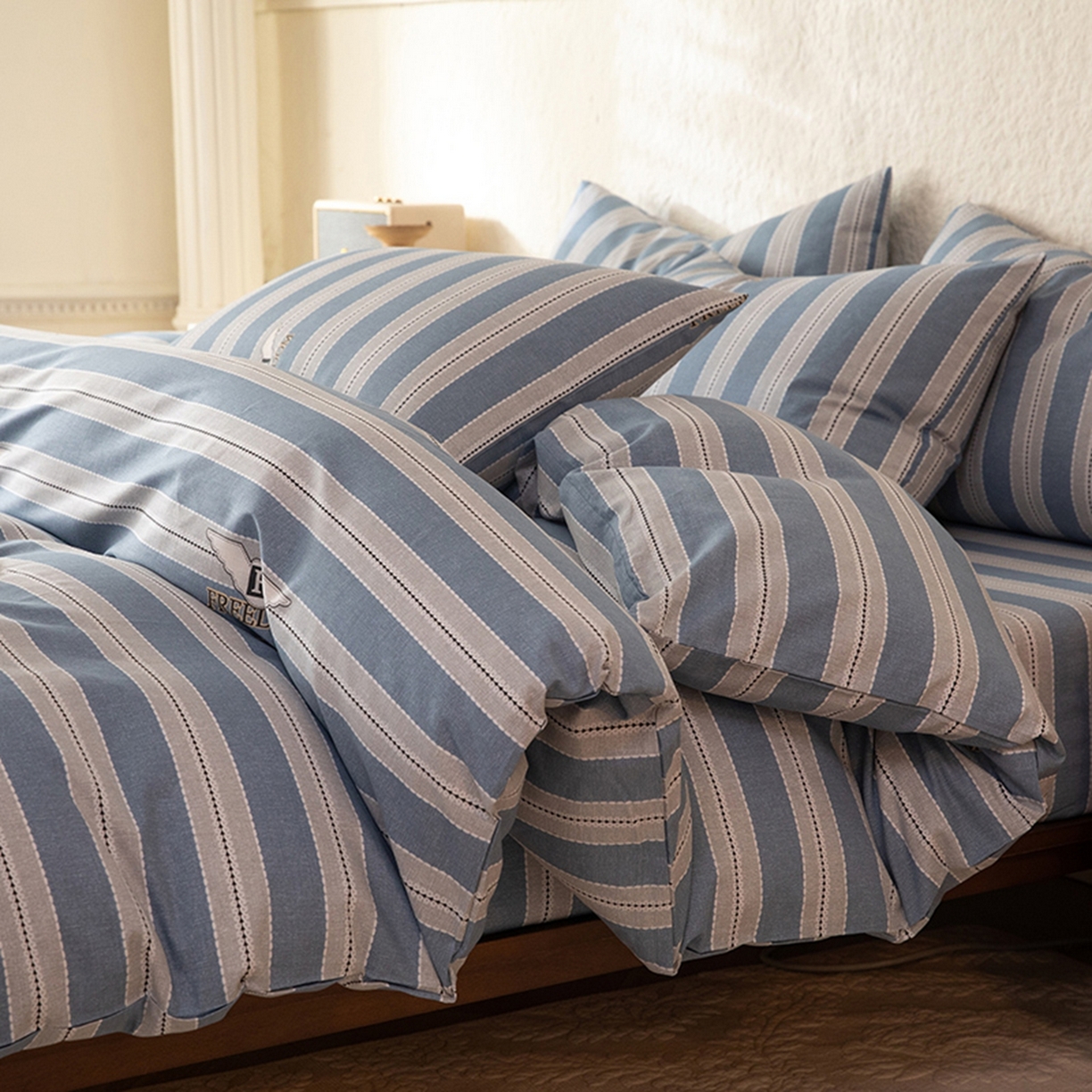 91家纺网 家纺一手货源 找家纺 八十八家纺 2026新款无印风全棉纯棉斜纹条格单被套被套单件单品被套 木夏