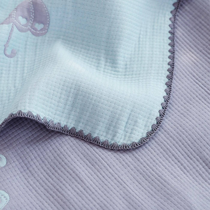 91家纺网 家纺一手货源 找家纺 朴尔家纺-毛巾被 2026新款柔绵绵风贝壳针复合工艺六层纱布毛巾被盖毯-朴尔经典款常年备货 晨雨-蓝