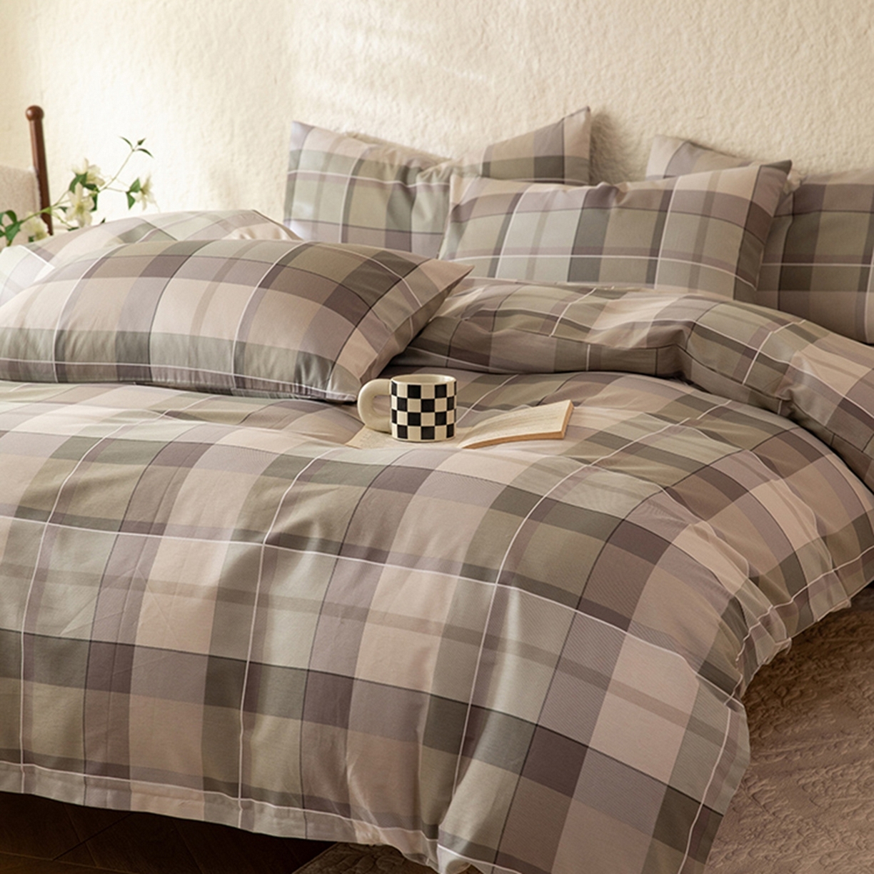 91家纺网 家纺一手货源 找家纺 八十八家纺 2026新款无印风全棉纯棉斜纹条格四件套 山茶