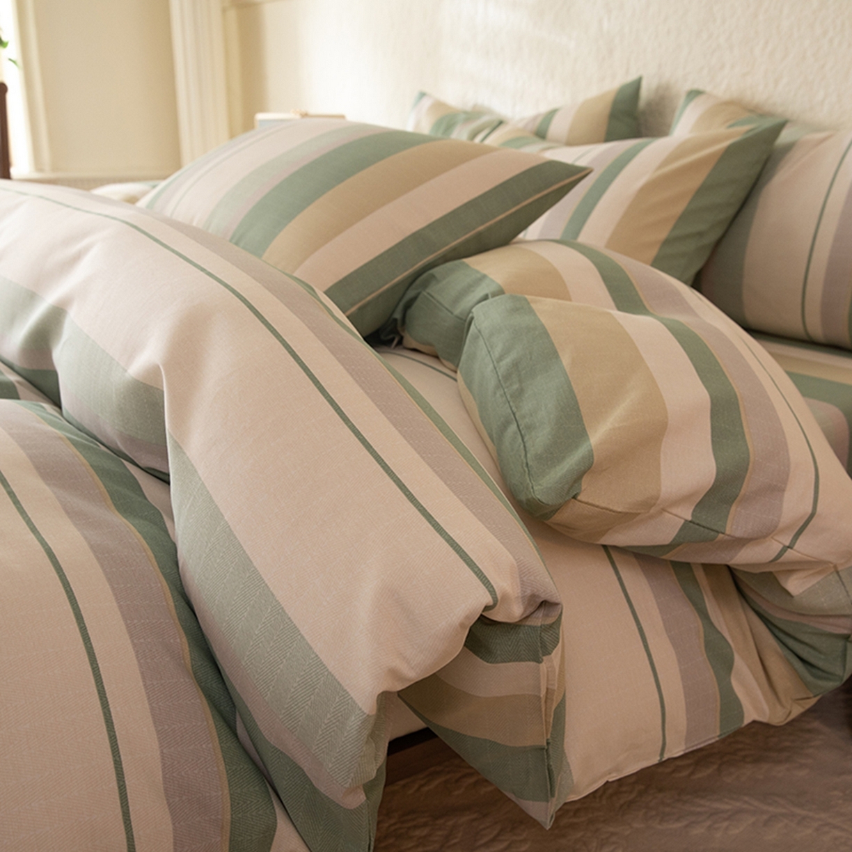 91家纺网 家纺一手货源 找家纺 （总）八十八家纺 2026新款无印风全棉纯棉斜纹条格四件套