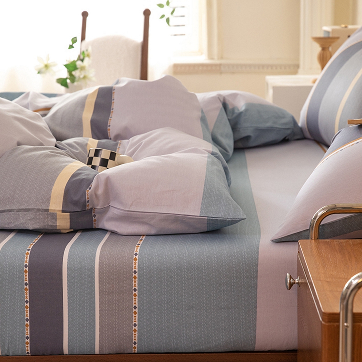 91家纺网 家纺一手货源 找家纺 八十八家纺 2026新款无印风全棉纯棉斜纹条格四件套 木思