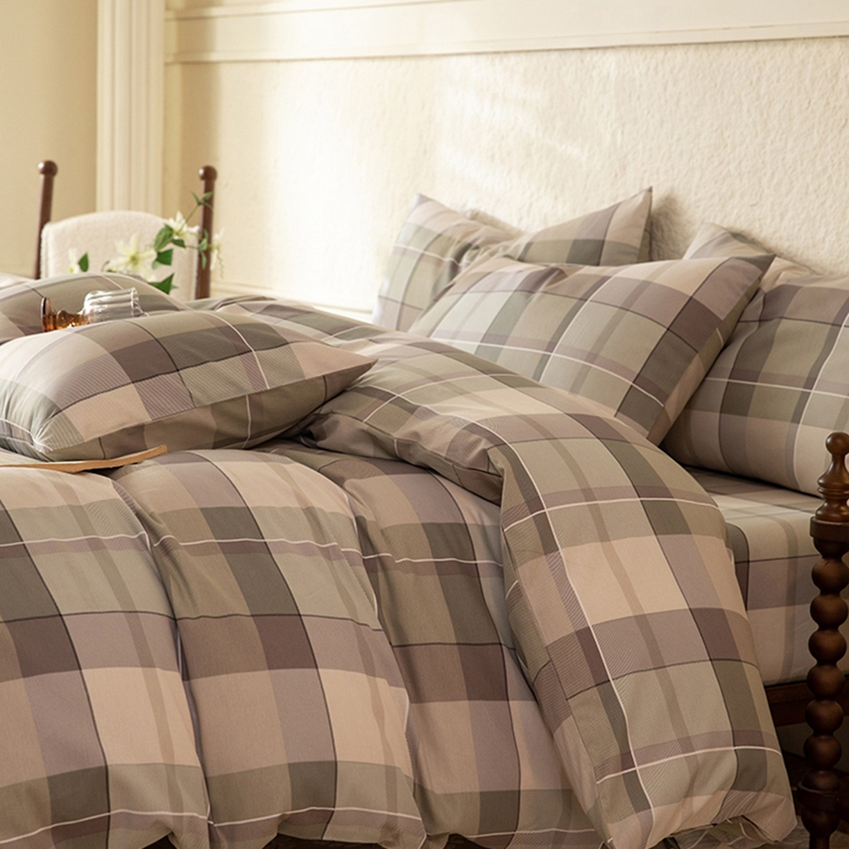 91家纺网 家纺一手货源 找家纺 八十八家纺 2026新款无印风全棉纯棉斜纹条格四件套 山茶