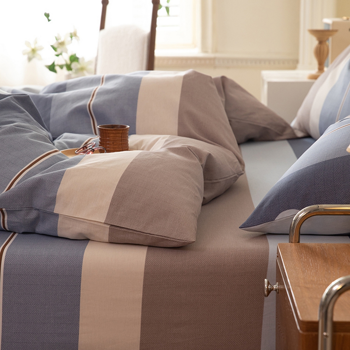 91家纺网 家纺一手货源 找家纺 八十八家纺 2026新款无印风全棉纯棉斜纹条格四件套 木央