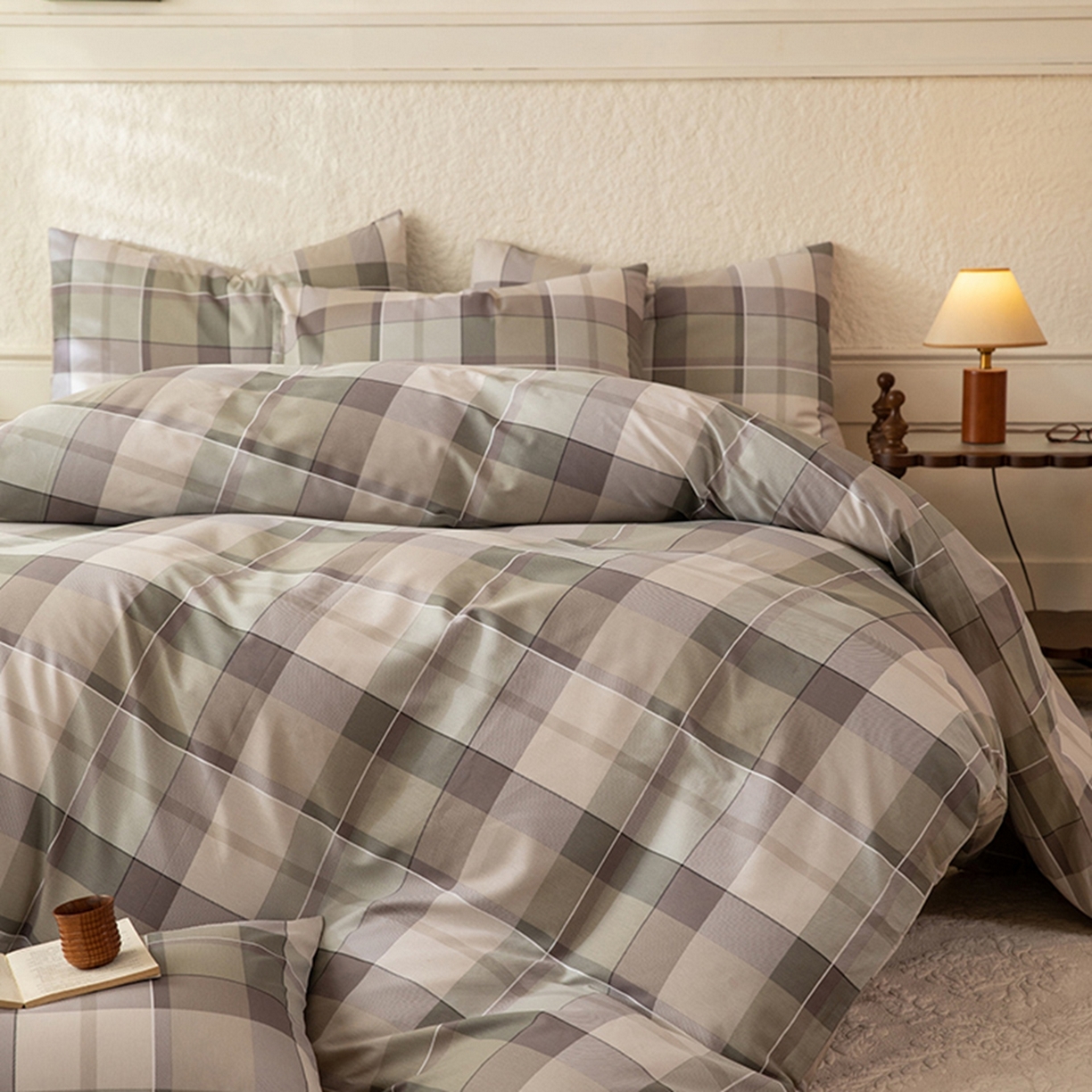 91家纺网 家纺一手货源 找家纺 八十八家纺 2026新款无印风全棉纯棉斜纹条格四件套 山茶