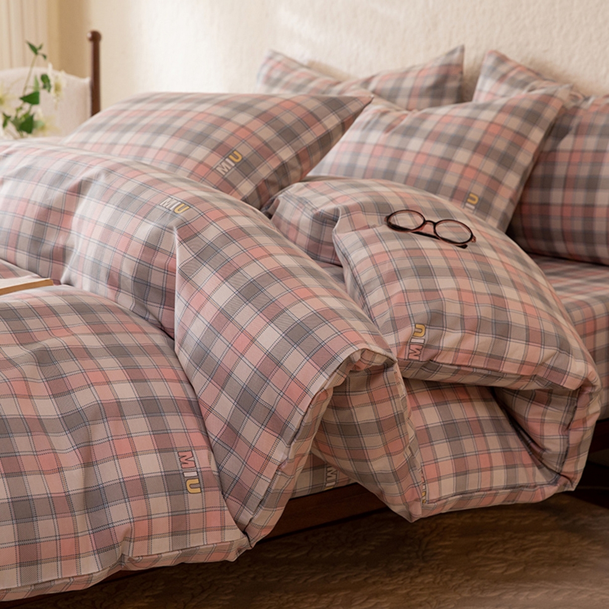 91家纺网 家纺一手货源 找家纺 八十八家纺 2026新款无印风全棉纯棉斜纹条格四件套 青居