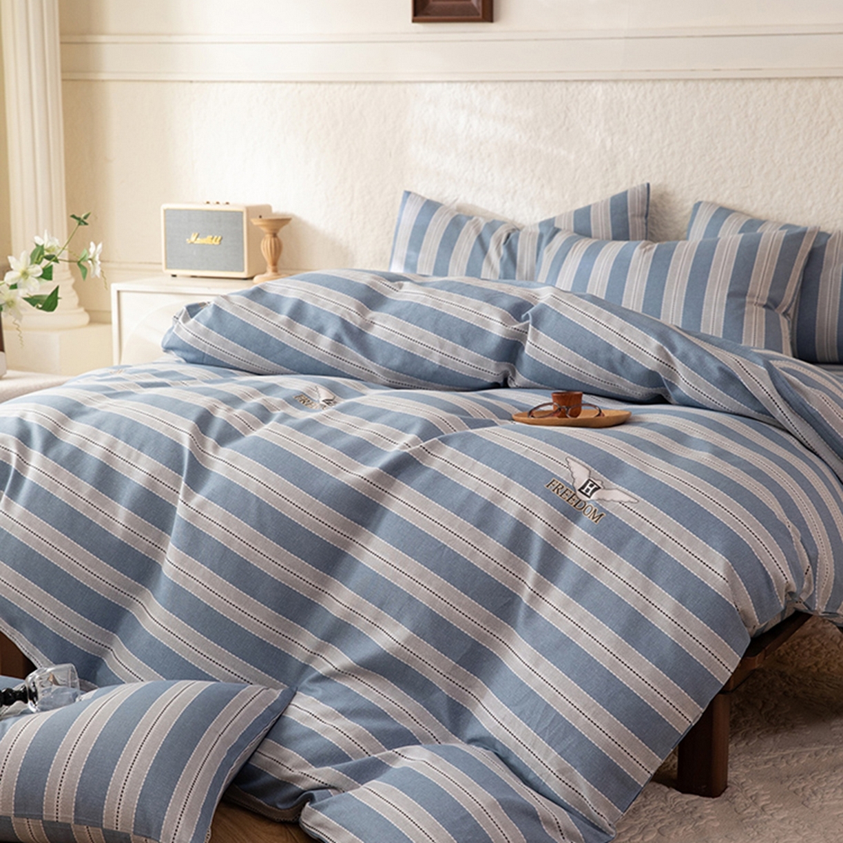 91家纺网 家纺一手货源 找家纺 八十八家纺 2026新款无印风全棉纯棉斜纹条格四件套 木夏