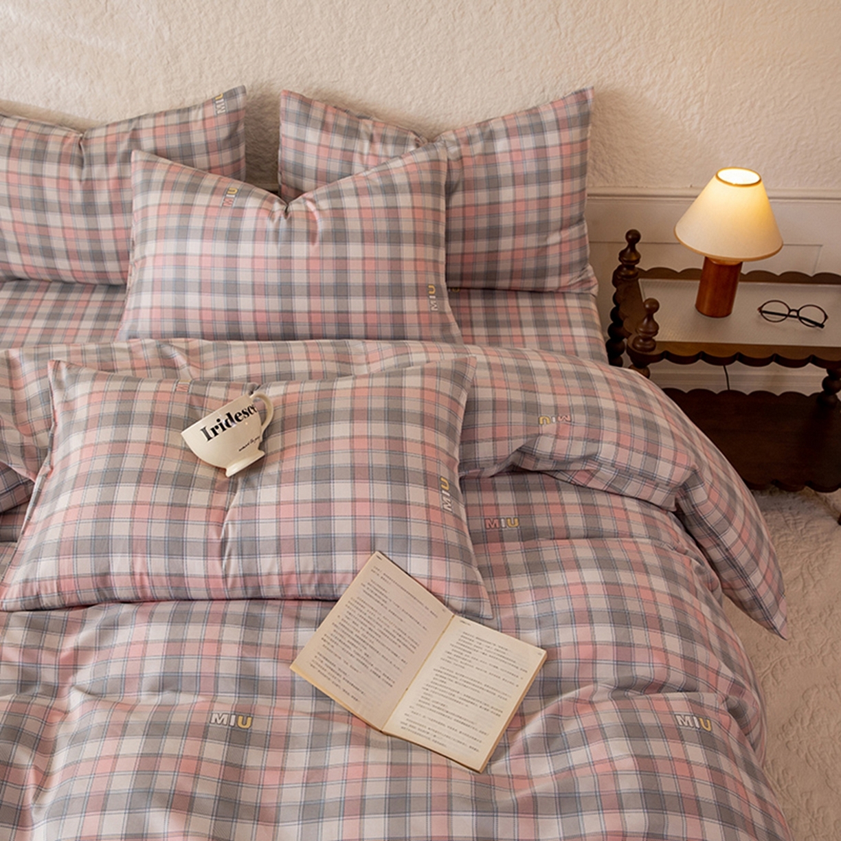 91家纺网 家纺一手货源 找家纺 八十八家纺 2026新款无印风全棉纯棉斜纹条格四件套 青居