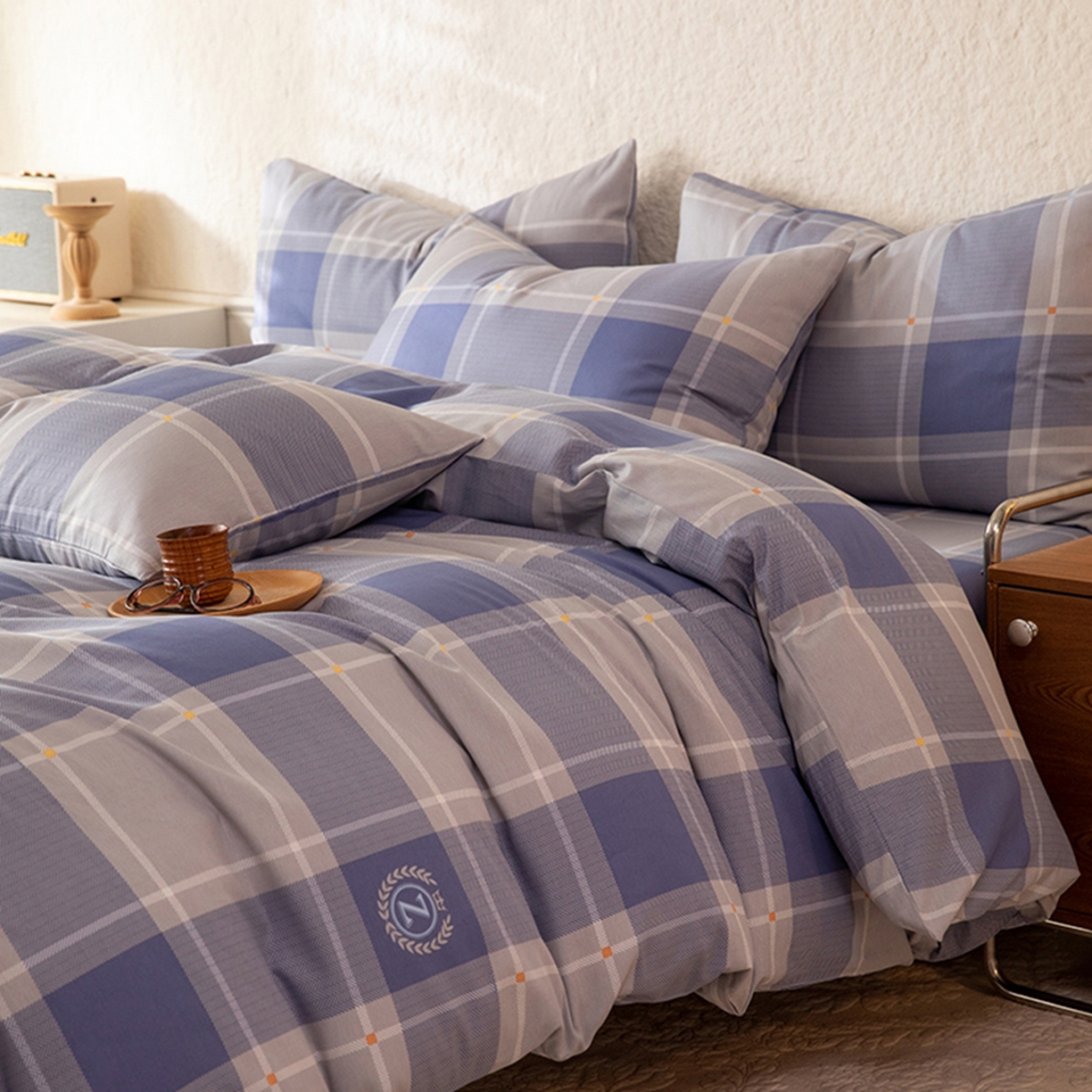 91家纺网 家纺一手货源 找家纺 八十八家纺 2026新款无印风全棉纯棉斜纹条格四件套 山林