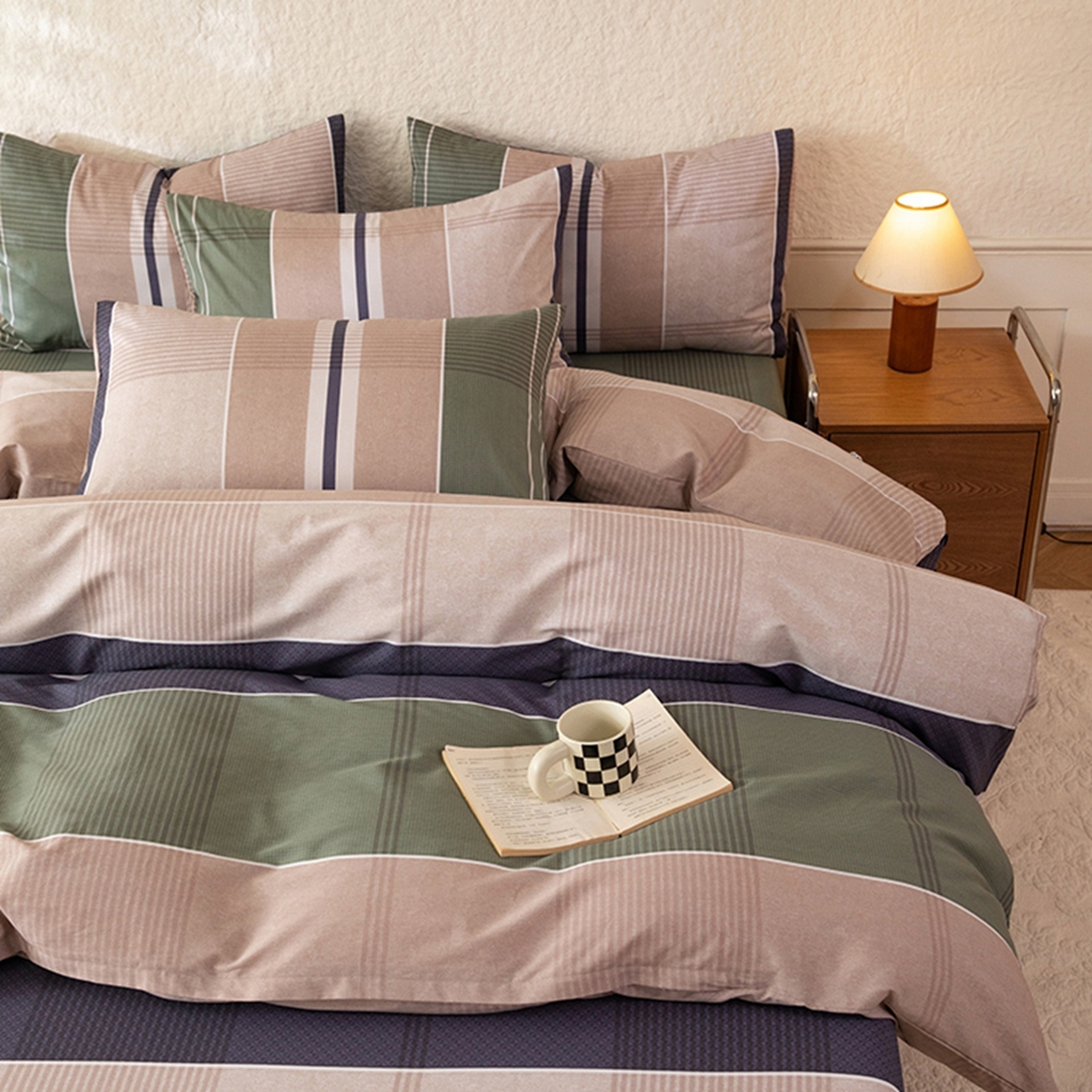 91家纺网 家纺一手货源 找家纺 八十八家纺 2026新款无印风全棉纯棉斜纹条格四件套 木夕