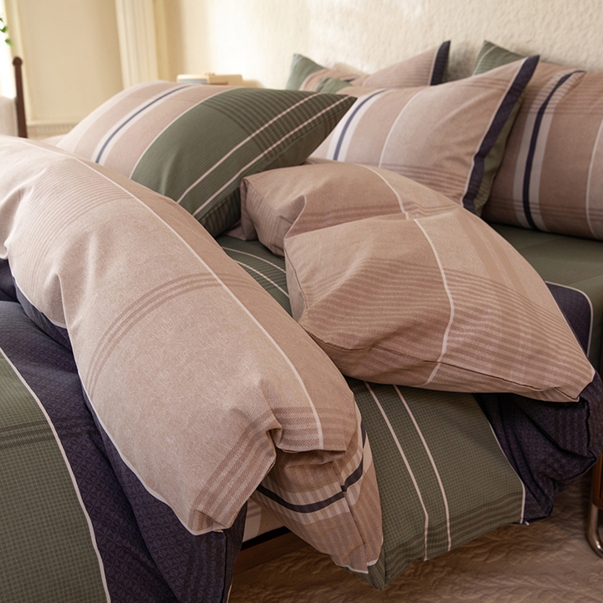 91家纺网 家纺一手货源 找家纺 八十八家纺 2026新款无印风全棉纯棉斜纹条格四件套 木夕