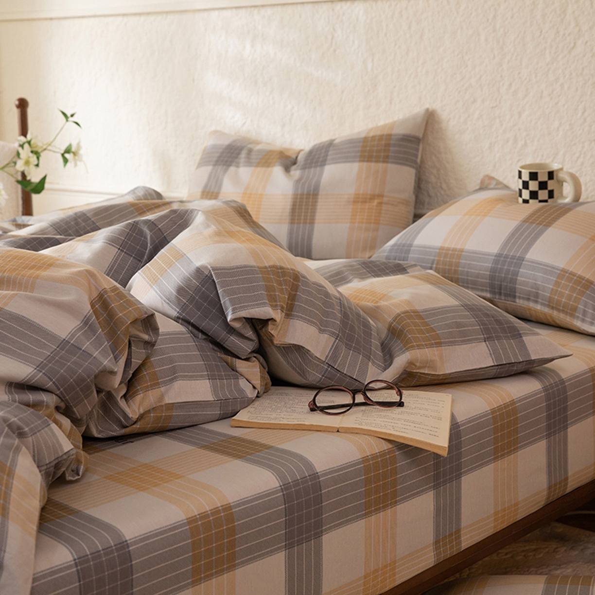 91家纺网 家纺一手货源 找家纺 八十八家纺 2026新款无印风全棉纯棉斜纹条格四件套 山川