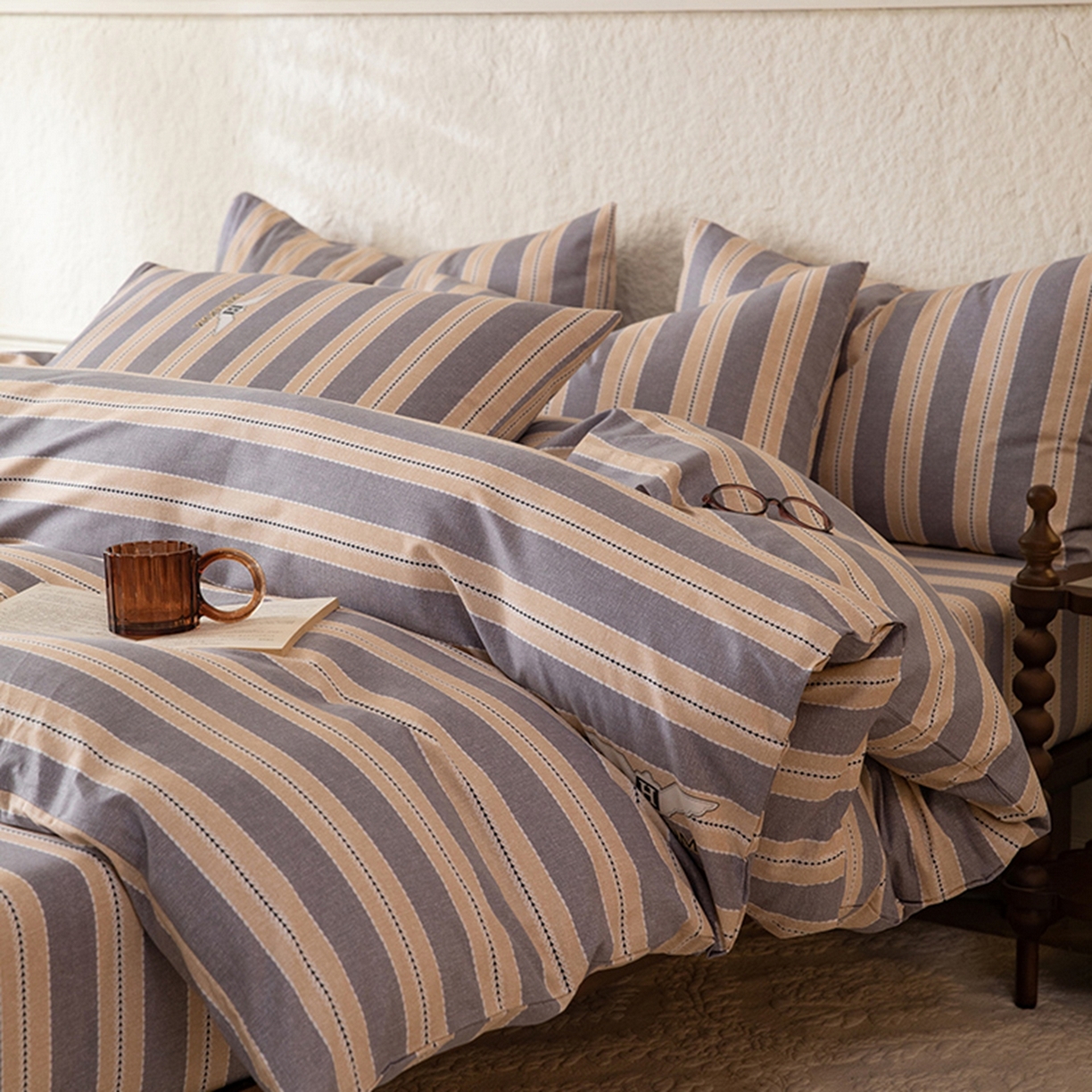 91家纺网 家纺一手货源 找家纺 （总）八十八家纺 2026新款无印风全棉纯棉斜纹条格四件套