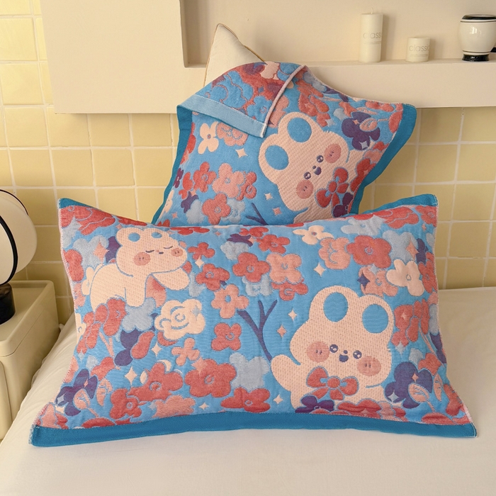 91家纺网 家纺一手货源 找家纺 朴尔家纺-毛巾被 2026新款彩棉云柔三层纱布毛巾被三件套盖毯 春樱