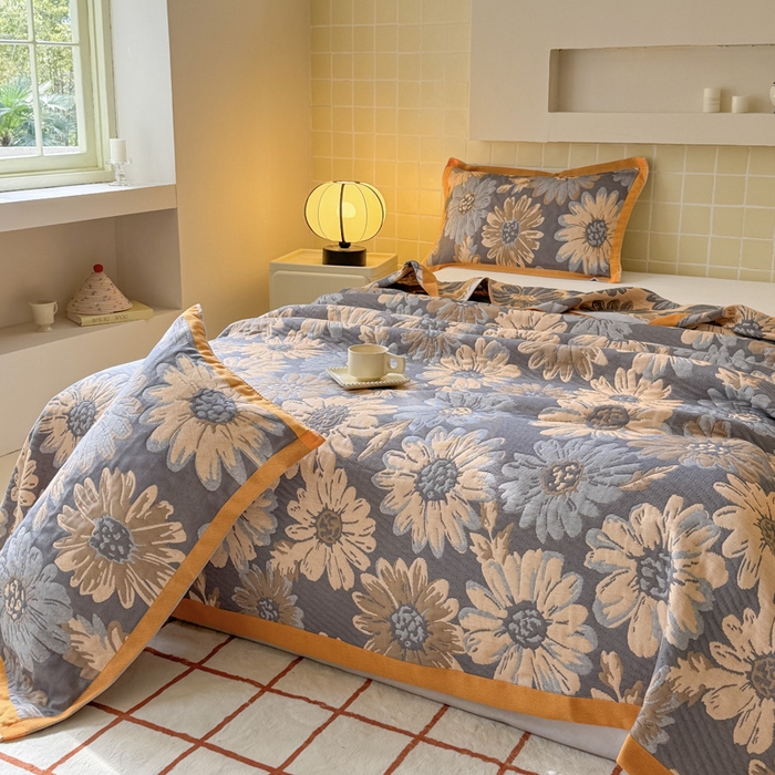 91家纺网 家纺一手货源 找家纺 朴尔家纺-毛巾被 2026新款彩棉云柔三层纱布毛巾被三件套盖毯 花间令