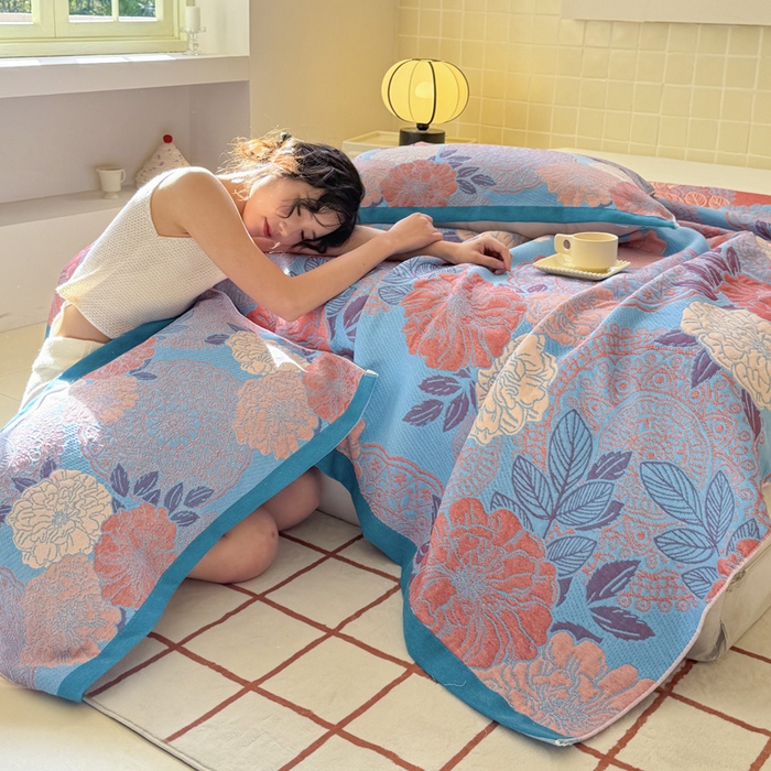 91家纺网 家纺一手货源 找家纺 朴尔家纺-毛巾被 2026新款彩棉云柔三层纱布毛巾被三件套盖毯 花朝时节