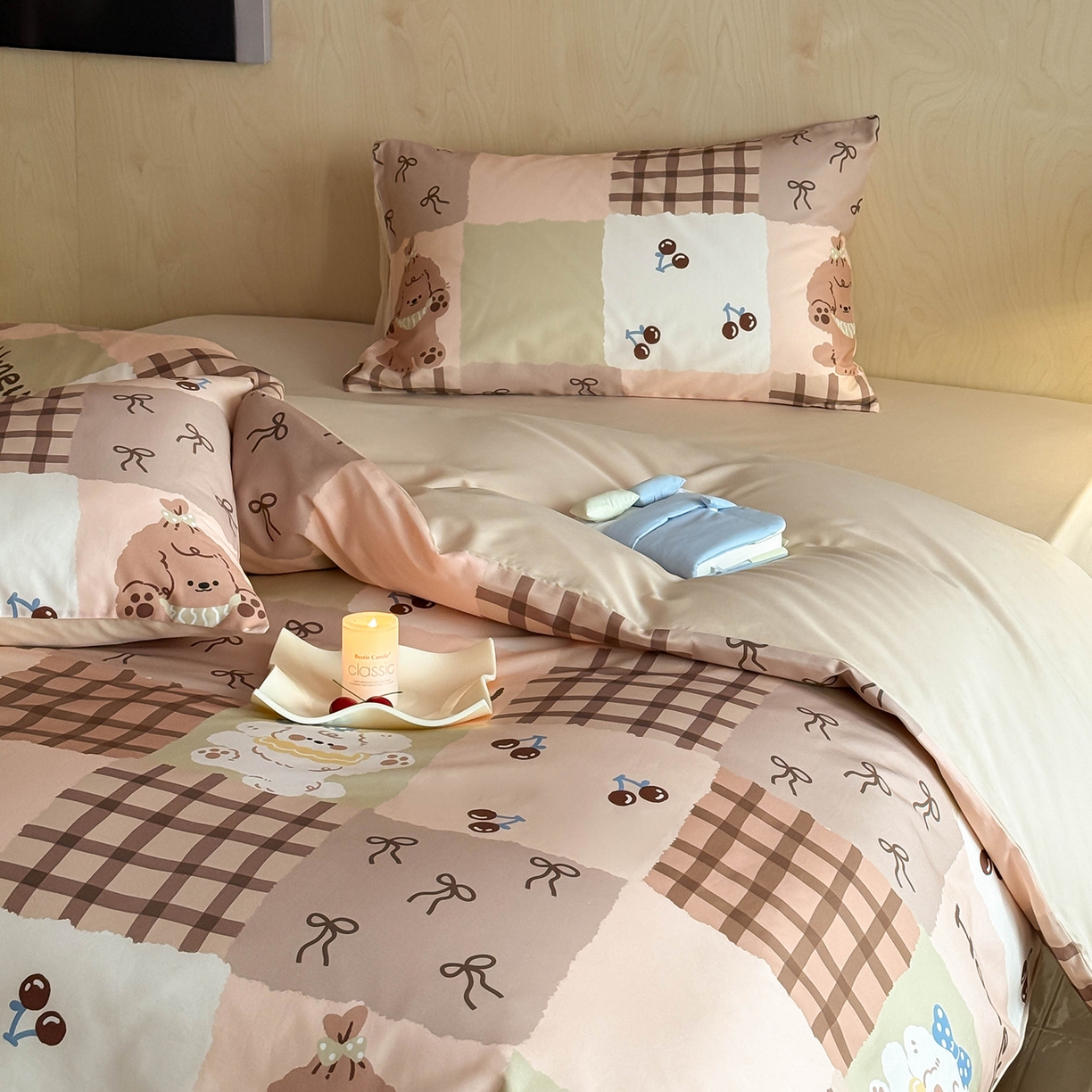 91家纺网 家纺一手货源 找家纺 典曼家纺 2026新款纯棉四件套高级100Pro全棉贡缎卡通四件套 奇诺