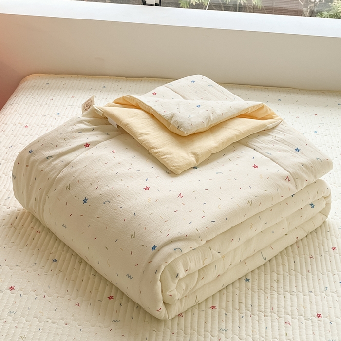 91家纺网 家纺一手货源 找家纺 老帅的工厂店 2026新款A类云感双层纱7A抗菌床盖夏被四件套系列 织梦