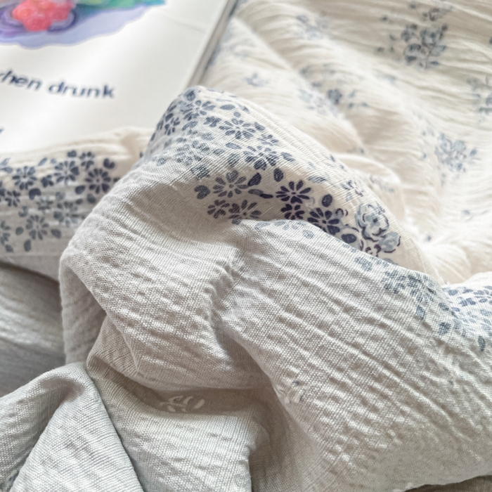 91家纺网 家纺一手货源 找家纺 老帅的工厂店 2026新款A类云感双层纱7A抗菌床盖夏被四件套系列 海盐花田