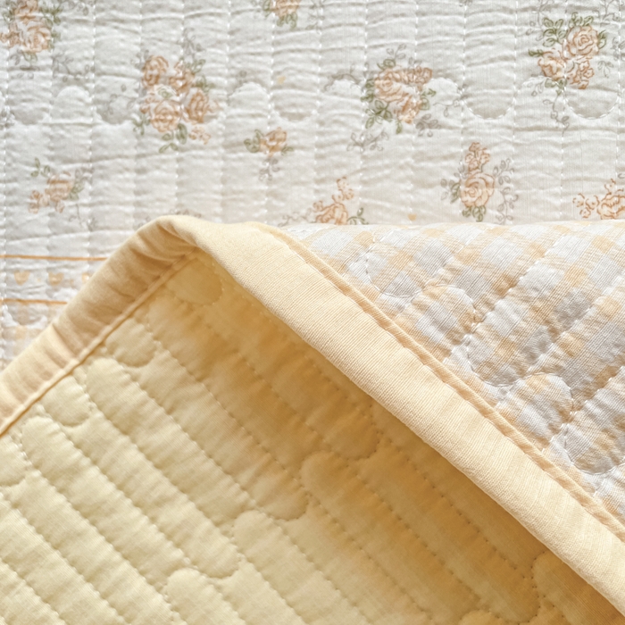 91家纺网 家纺一手货源 找家纺 老帅的工厂店 2026新款A类云感双层纱7A抗菌床盖夏被四件套系列 暖花