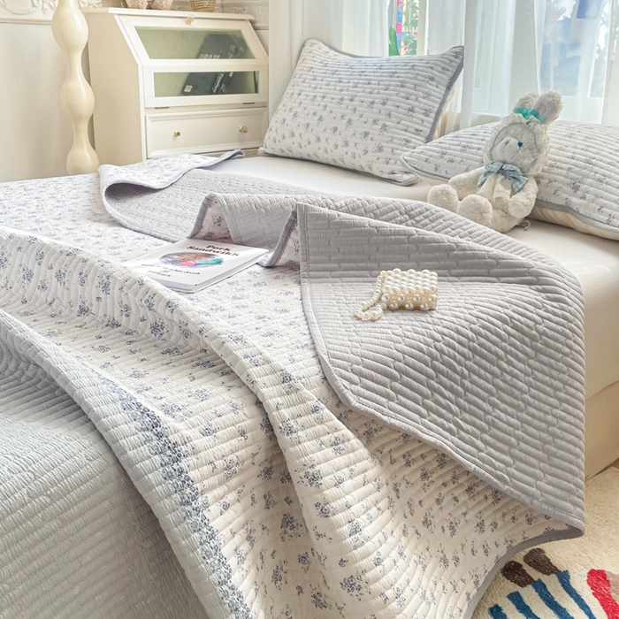 91家纺网 家纺一手货源 找家纺 老帅的工厂店 2026新款A类云感双层纱7A抗菌床盖夏被四件套系列 海盐花田