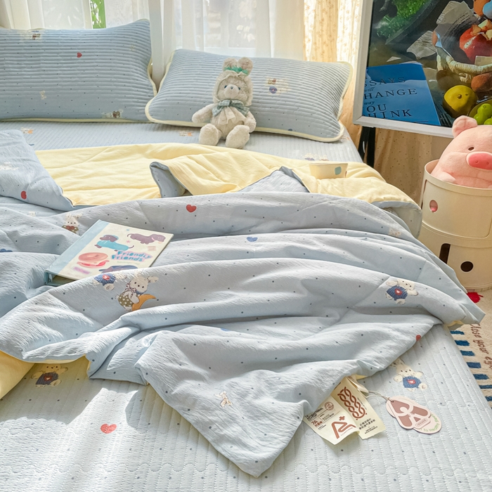 91家纺网 家纺一手货源 找家纺 老帅的工厂店 2026新款A类云感双层纱7A抗菌床盖夏被四件套系列 兔眠