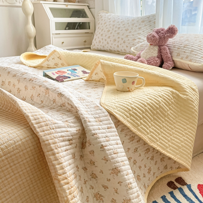 91家纺网 家纺一手货源 找家纺 老帅的工厂店 2026新款A类云感双层纱7A抗菌床盖夏被四件套系列 暖花