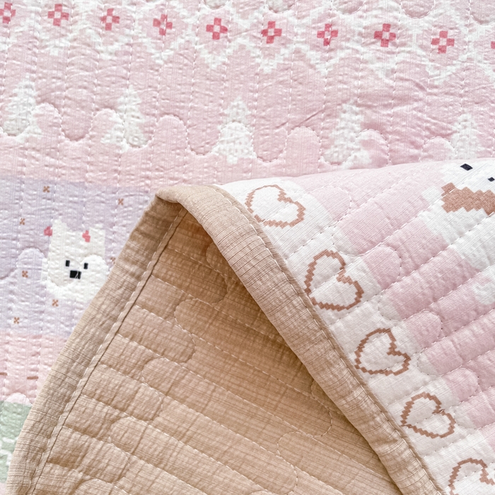 91家纺网 家纺一手货源 找家纺 老帅的工厂店 2026新款A类云感双层纱7A抗菌床盖夏被四件套系列 小狗笔记