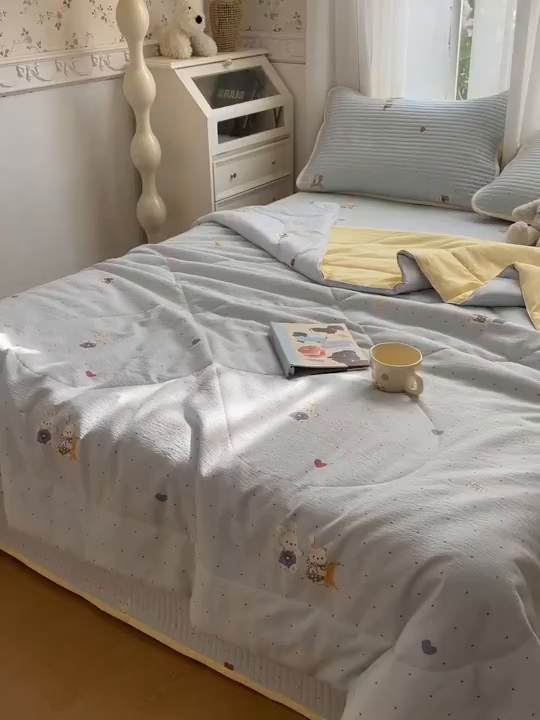 91家纺网 家纺一手货源 找家纺 老帅的工厂店 2026新款A类云感双层纱7A抗菌床盖夏被四件套系列 兔眠