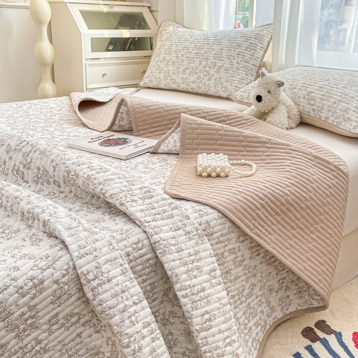 老帅的工厂店 2026新款A类云感双层纱7A抗菌单品床盖系列 雾棕花影