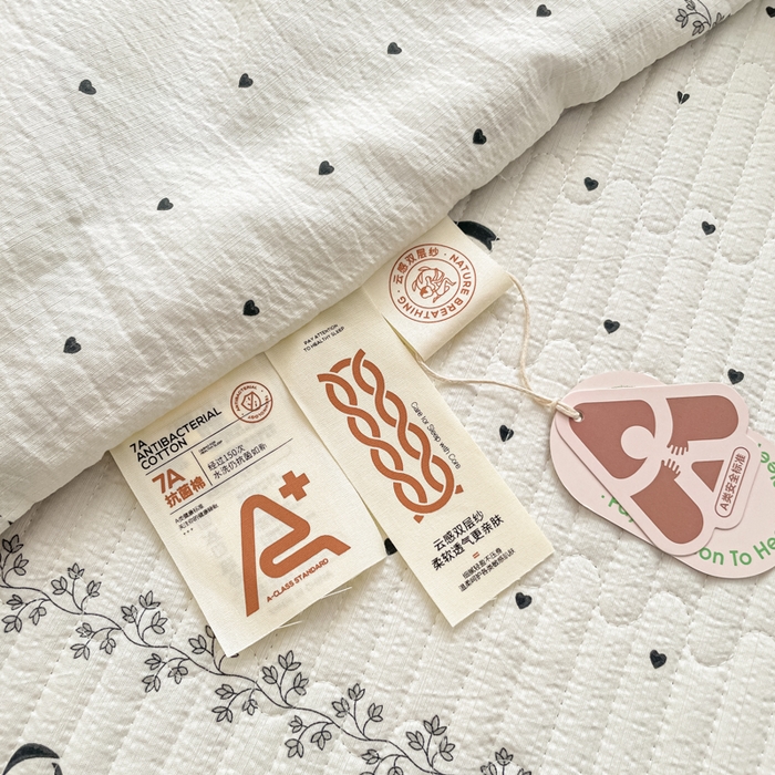 91家纺网 家纺一手货源 找家纺 老帅的工厂店 2026新款A类云感双层纱7A抗菌单品床盖系列 点点碟序