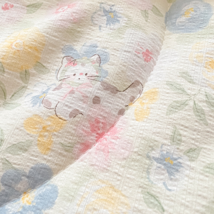 91家纺网 家纺一手货源 找家纺 老帅的工厂店 2026新款A类云感双层纱7A抗菌单品床盖系列 春野粉调