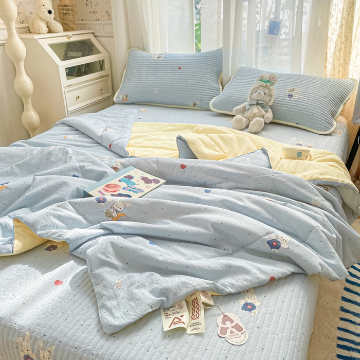 91家纺网 家纺一手货源 找家纺 老帅的工厂店 2026新款A类云感双层纱7A抗菌单品床盖系列 兔眠