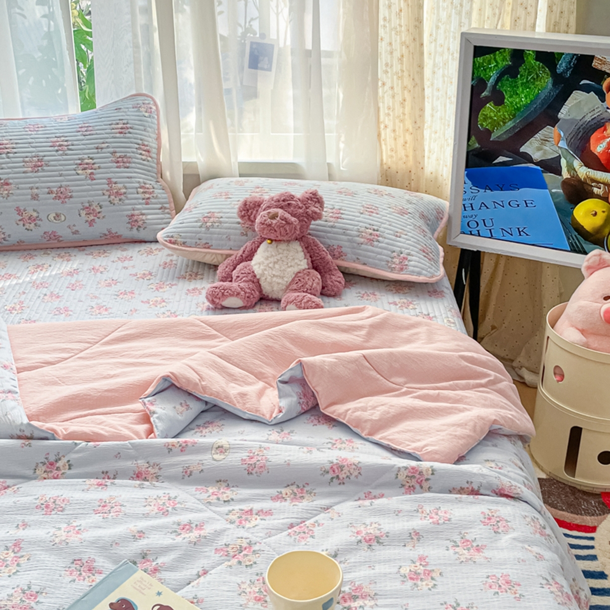 91家纺网 家纺一手货源 找家纺 老帅的工厂店 2026新款A类云感双层纱7A抗菌单品床盖系列 花漾