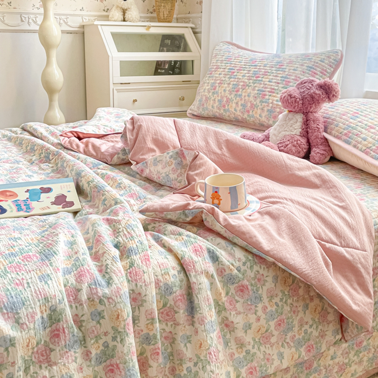 91家纺网 家纺一手货源 找家纺 老帅的工厂店 2026新款A类云感双层纱7A抗菌单品床盖系列 花蔓