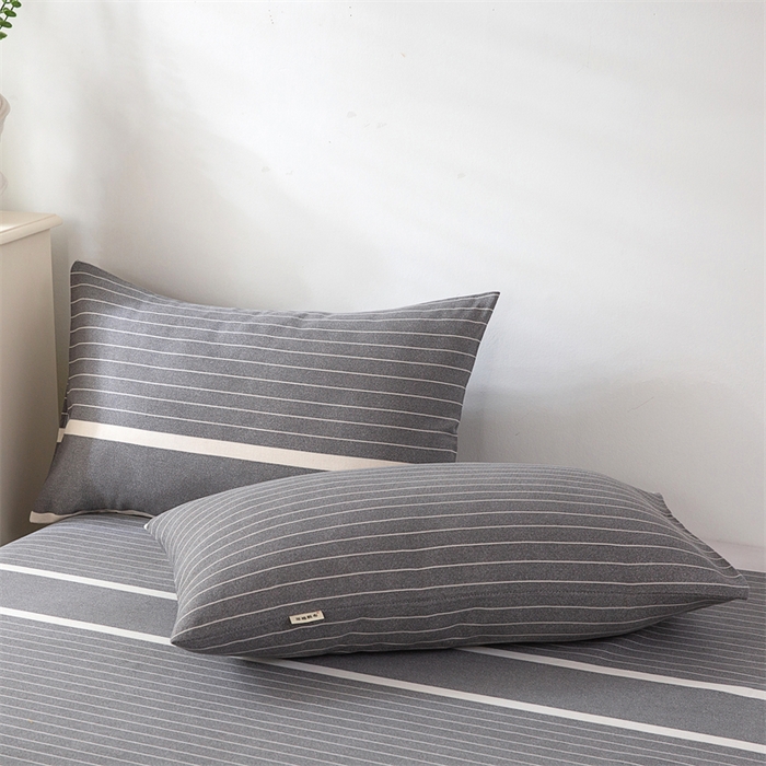 91家纺网 家纺一手货源 找家纺 首爱家纺 2026新款原棉标印花老粗布床单 冷灰