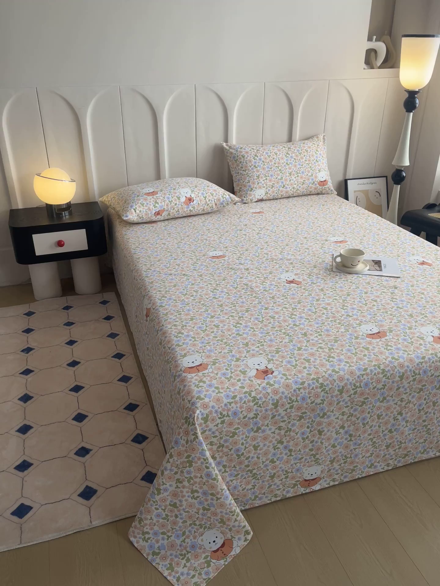 91家纺网 家纺一手货源 找家纺 首爱家纺 2026新款工艺款原棉印花老粗布床单系列 花朵熊