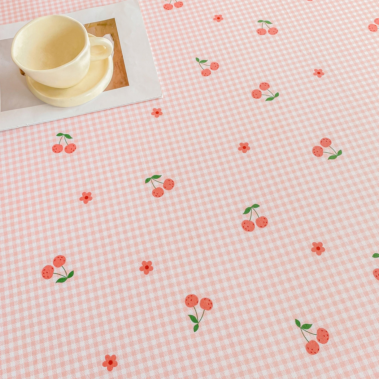 91家纺网 家纺一手货源 找家纺 棉乐町家居 2026新款工艺款原棉印花老粗布床单系列 格子樱桃