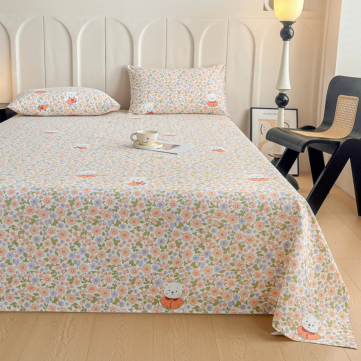 91家纺网 家纺一手货源 找家纺 棉乐町家居 2026新款工艺款原棉印花老粗布床单系列 花朵熊