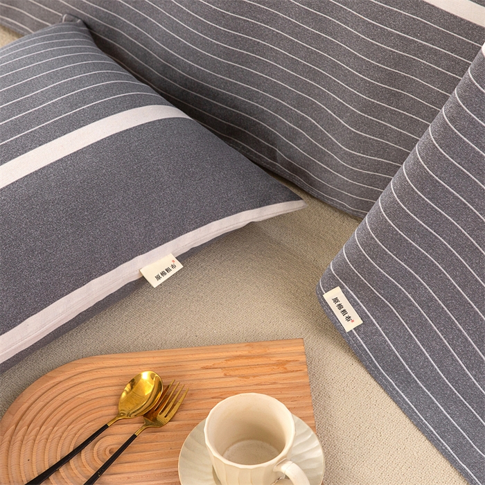 91家纺网 家纺一手货源 找家纺 金泰莱 2026新款原棉标印花老粗布床单 冷灰