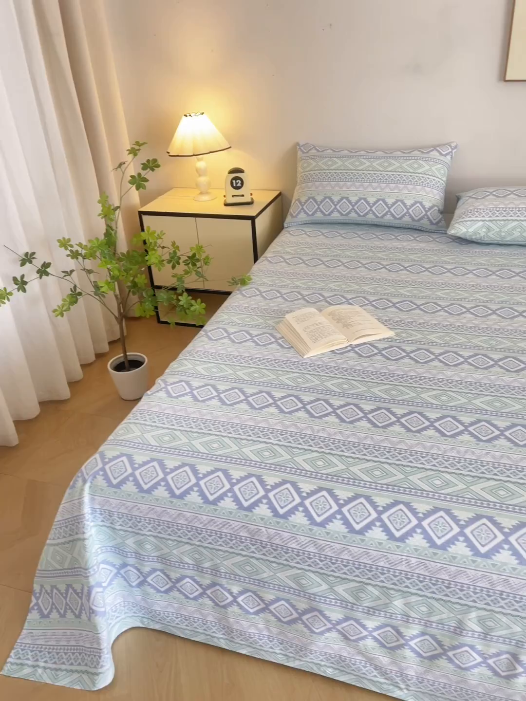 91家纺网 家纺一手货源 找家纺 金泰莱 2026新款原棉标印花老粗布床单 蓝色恋格